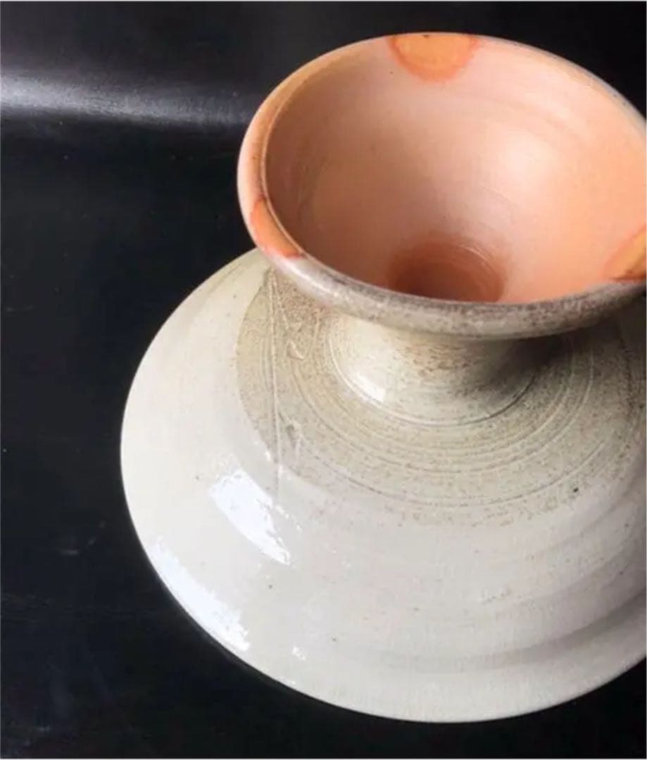 究極の美◼️蔵からかなり美しい盃の様な陶器が出てきました。古美術品、茶道具？盃