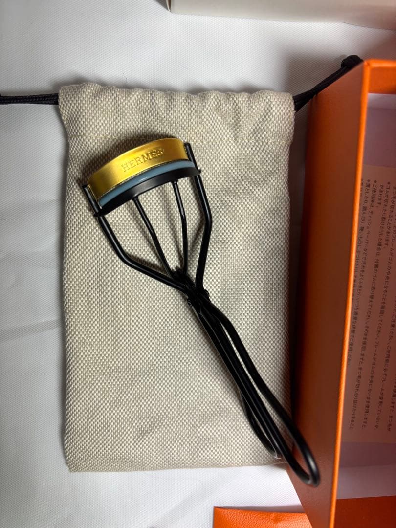 エルメス ビューラー