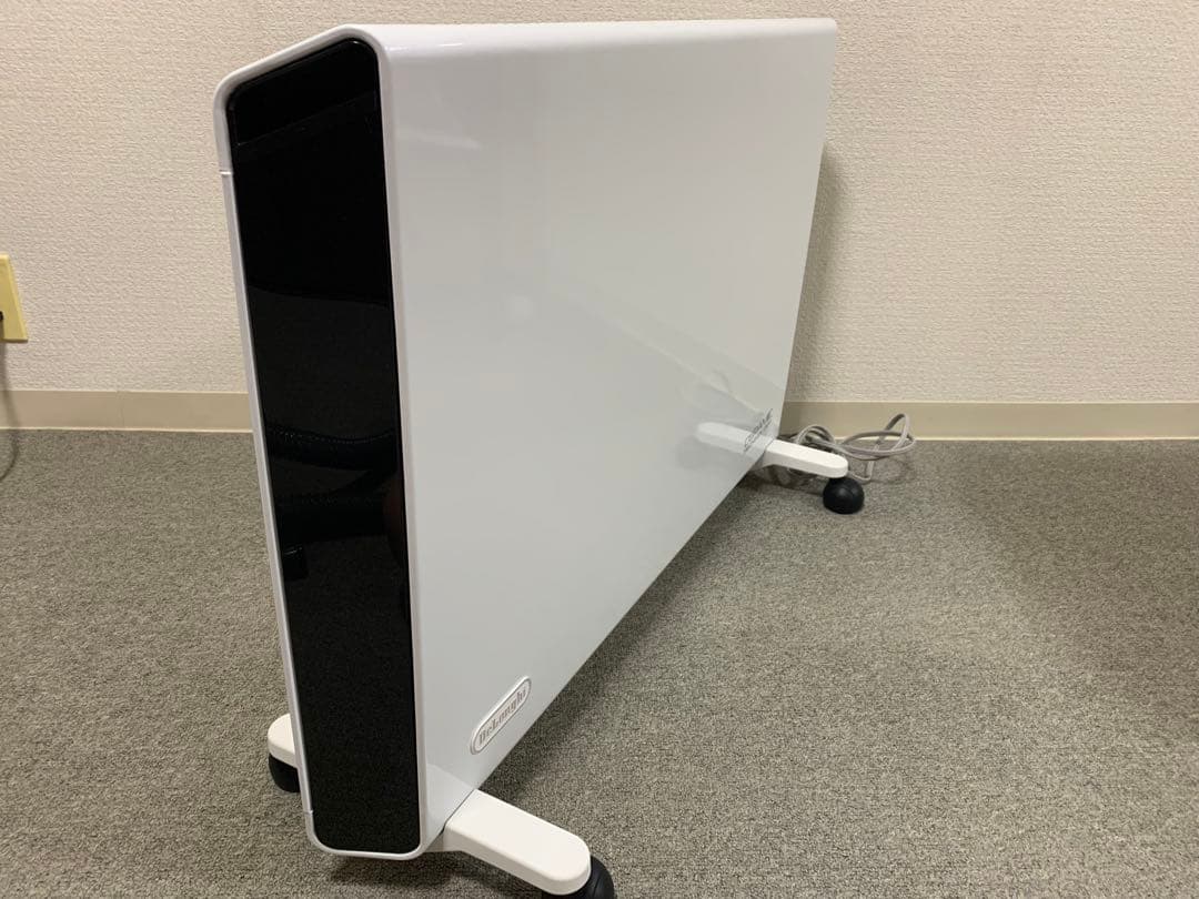 デロンギ　コンベクターヒーター　HXJ60L12-WH 2023年購入