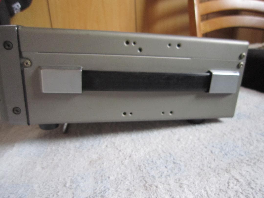 現状品　KENWOOD　TS-811D　430MHｚ　オールモード　25W機