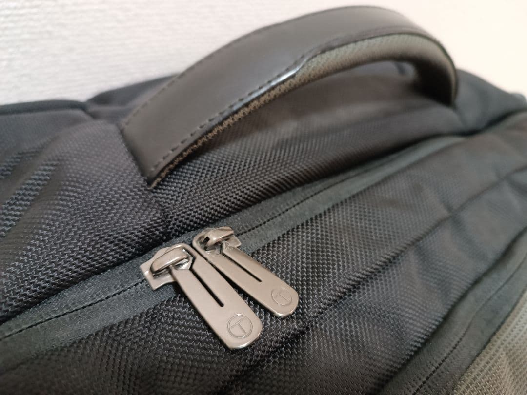 TUMI TECH ビジネスバッグ 美品