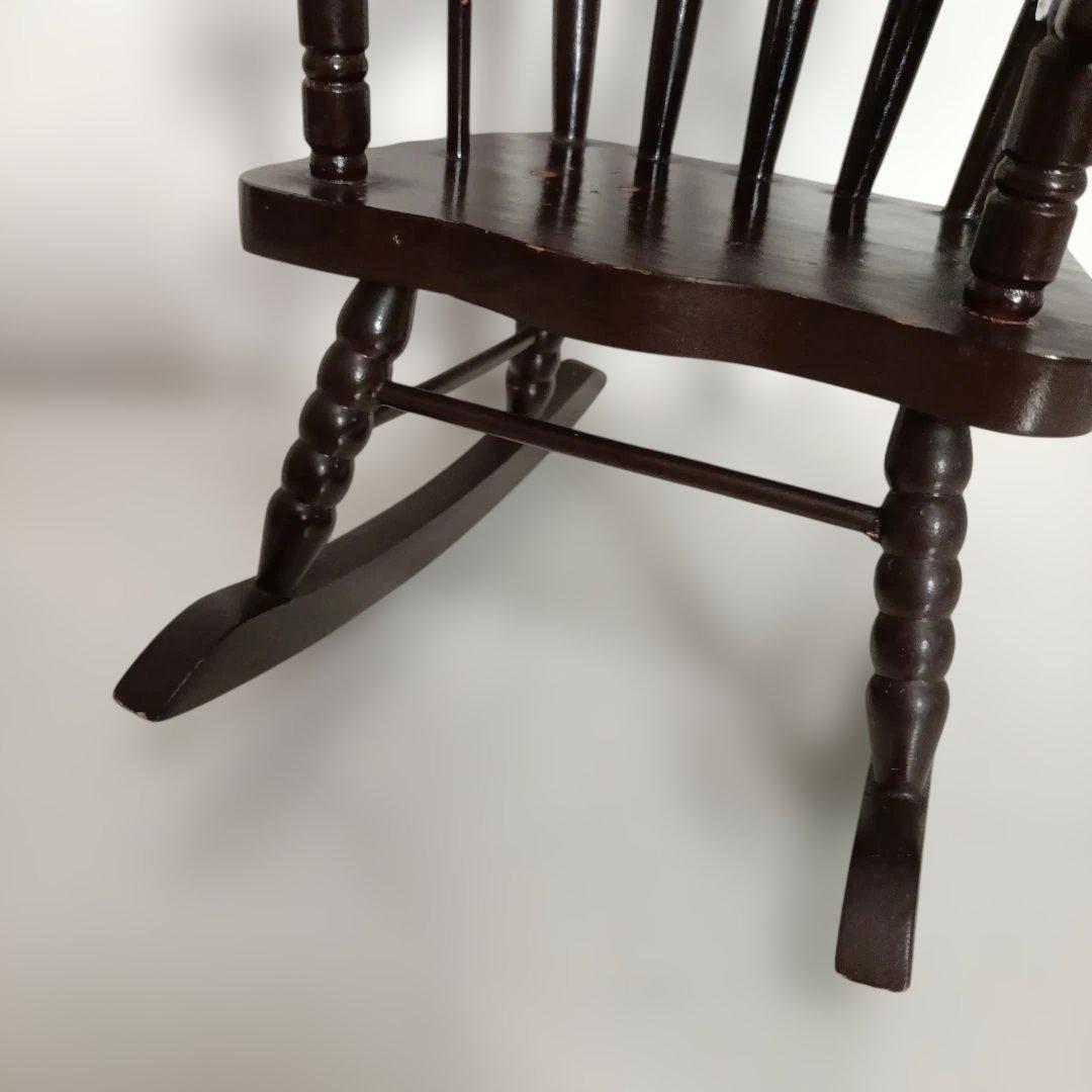 ミニチュア木製ロッキングチェア　フランス人形　日本人形　ダークブラウン 飾り椅子