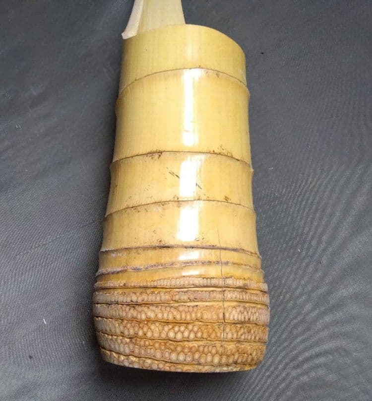 竹製　花入　根付き