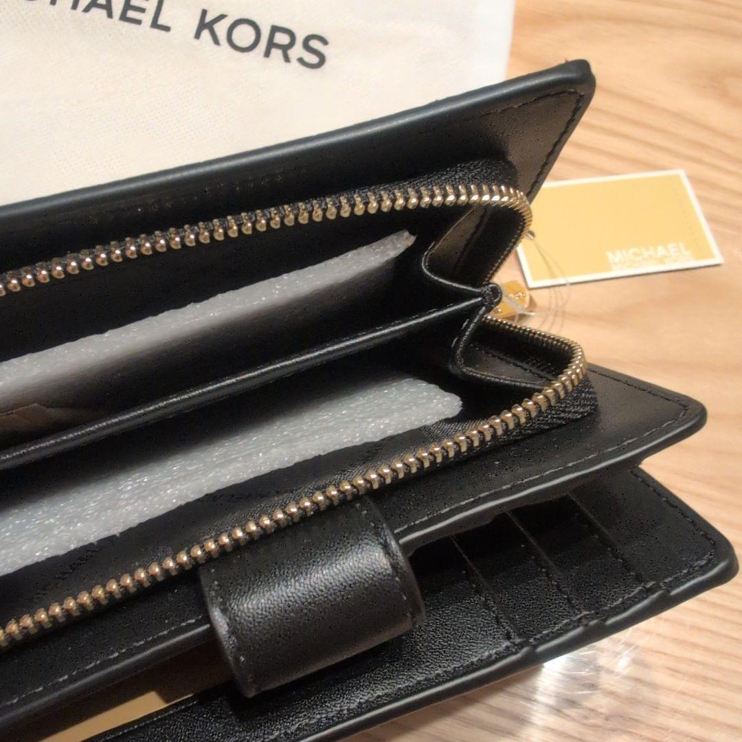 マイケルコース 二つ折り財布　新品未使用品
