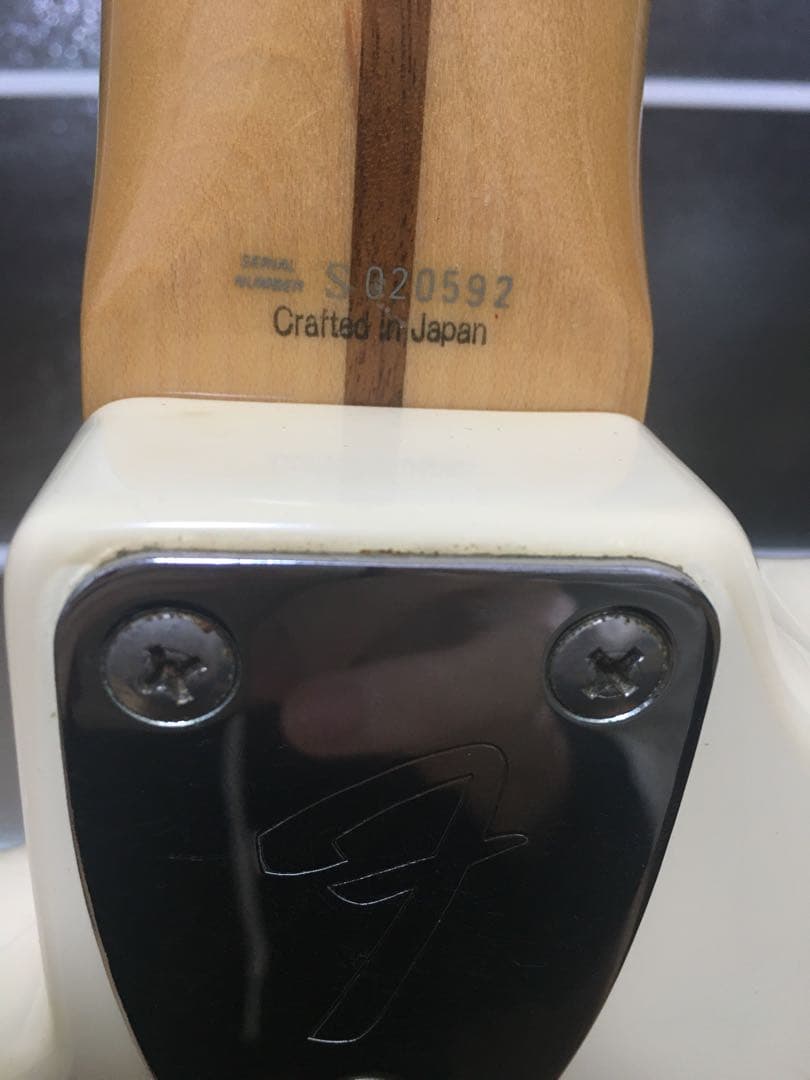 FenderJapan ST72【スキャロップ】【リッチー仕様3way】