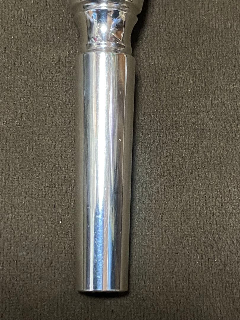 ストンビトランペットマウスピース　3 1/2Cリムゴールド