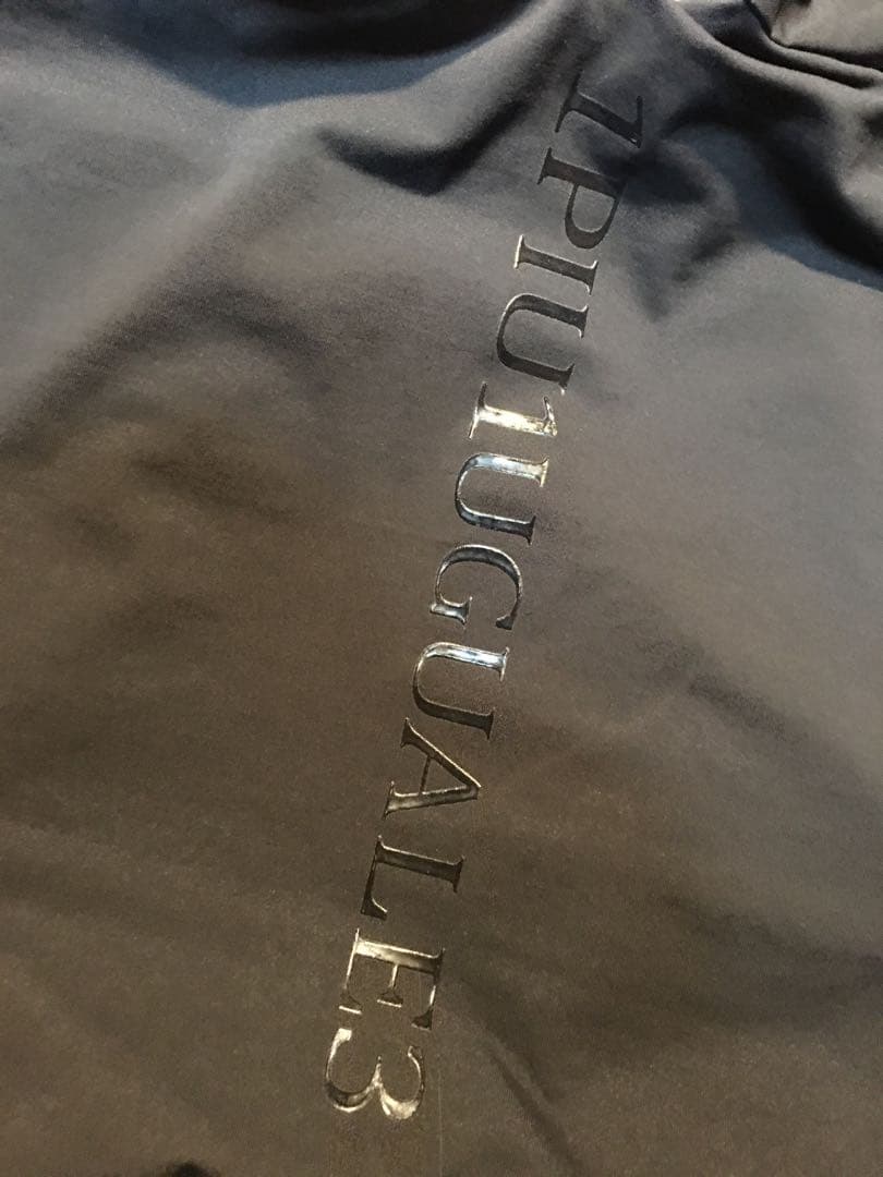 みーと1piu1uguale3 SPORT GRADATION LOGO