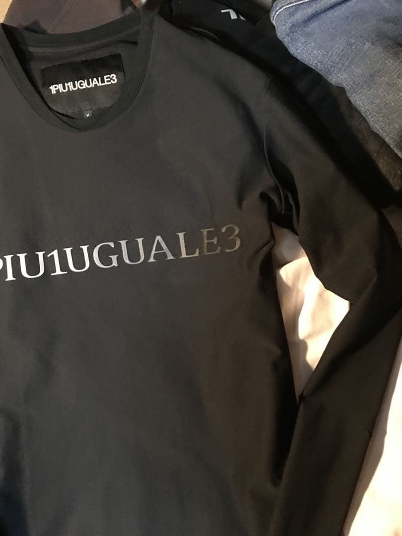 みーと1piu1uguale3 SPORT GRADATION LOGO