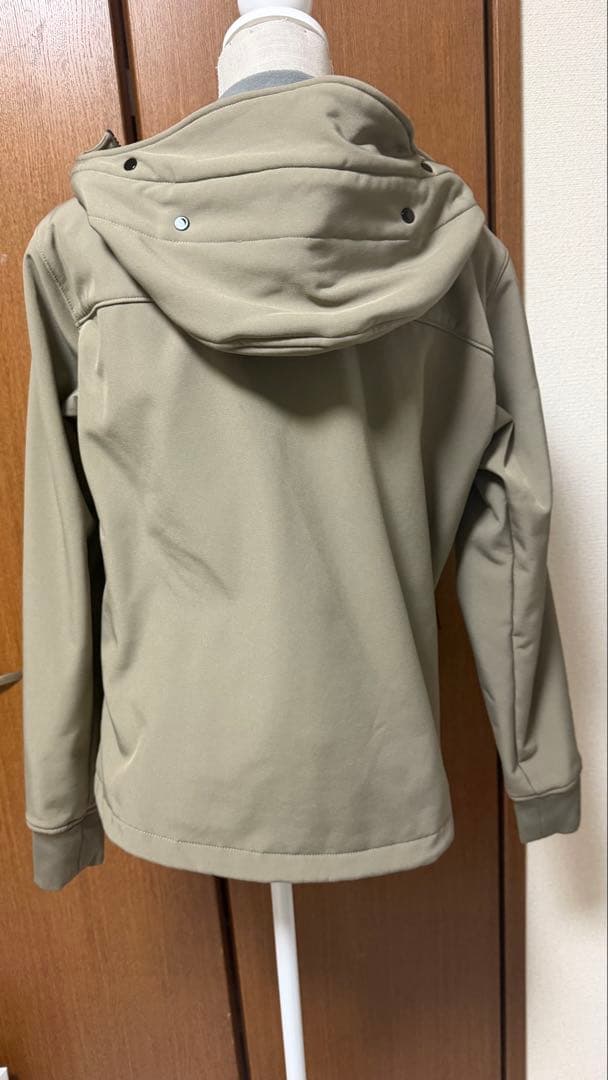 CP company ゴーグル パーカー　サイズ46 カーキ