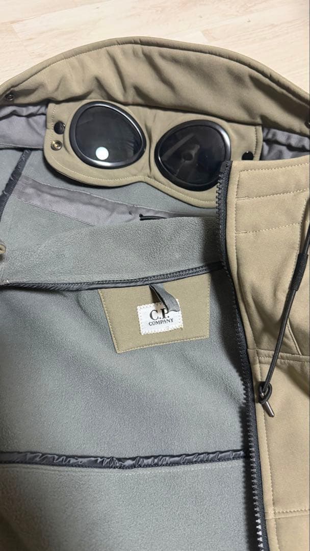 CP company ゴーグル パーカー　サイズ46 カーキ