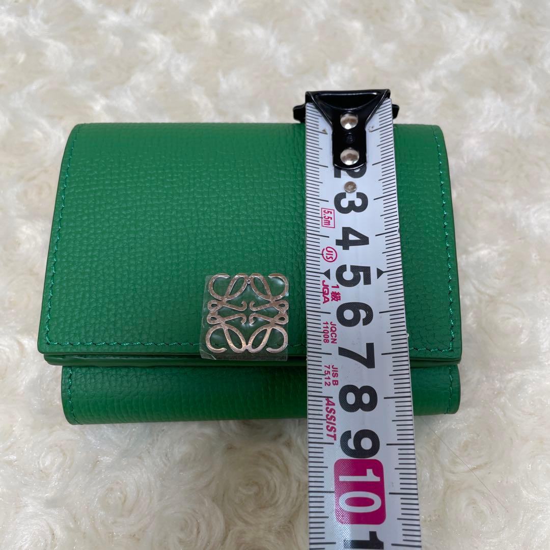 LOEWEロエベ　新品未使用アナグラムトライフォールドウォレット