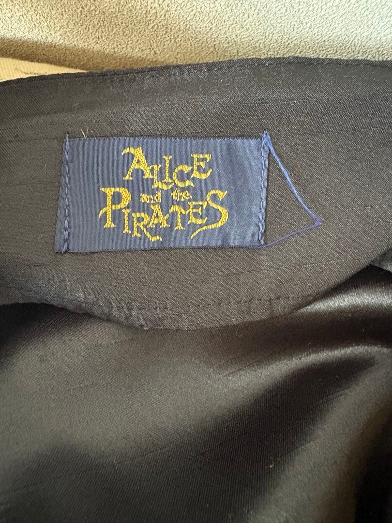 アリパイ　黒　レースJSK