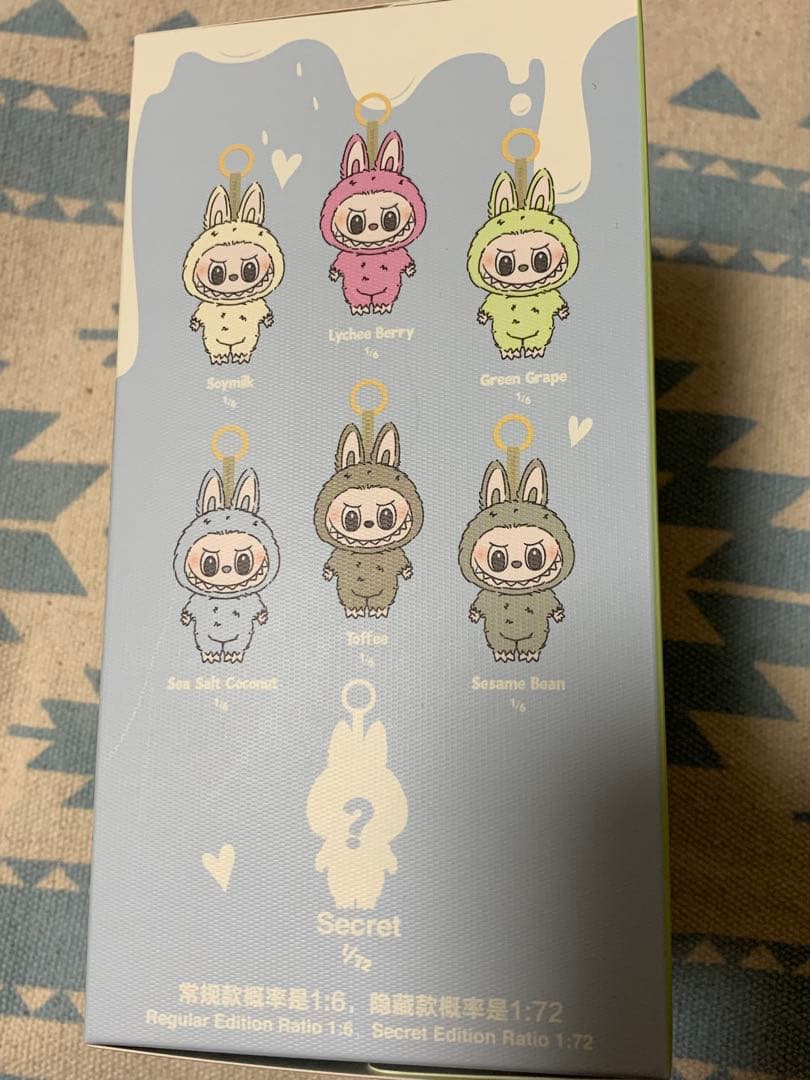 新品未開封　ラブブ