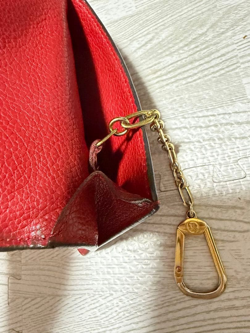 ルイヴィトン モノグラム アンプラント ポシェット クレ レザーケース 赤