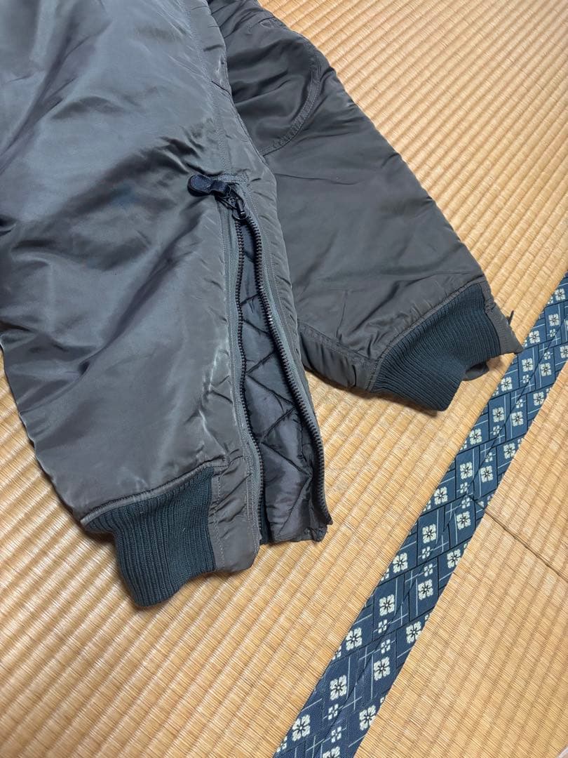 実物 US AIR FORCE 防寒オーバーパンツ／ミリタリー放出品 38