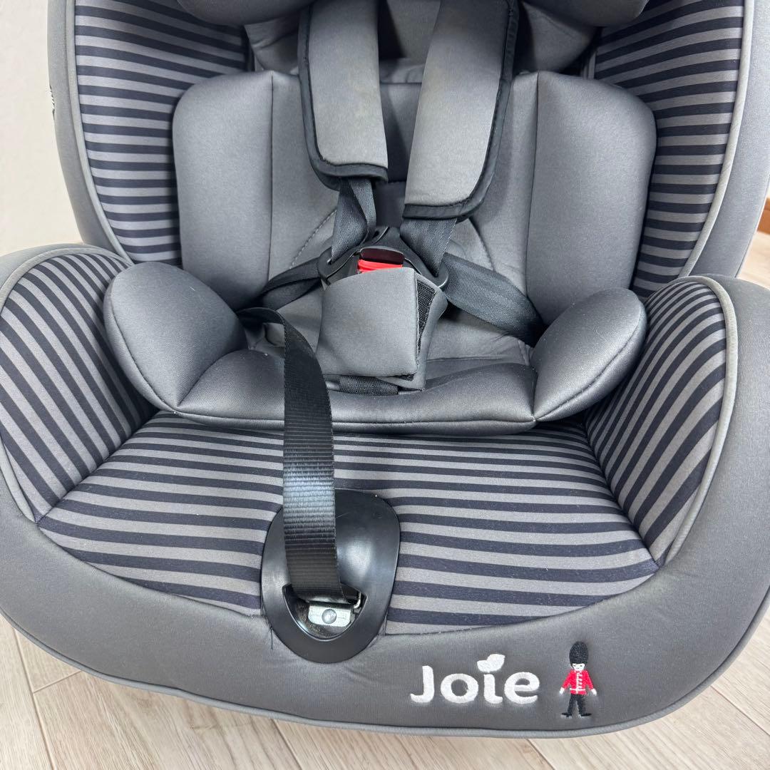 Joie ジュニアシート