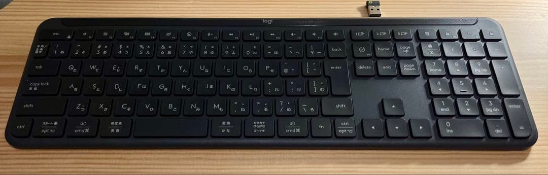 Logicool K950 ワイヤレスキーボード
