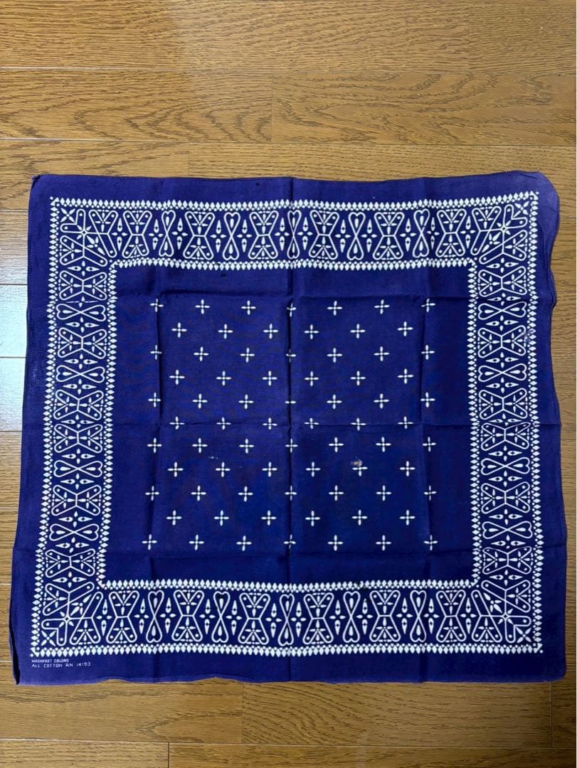 ヴィンテージ　クロスバンダナ ナス紺