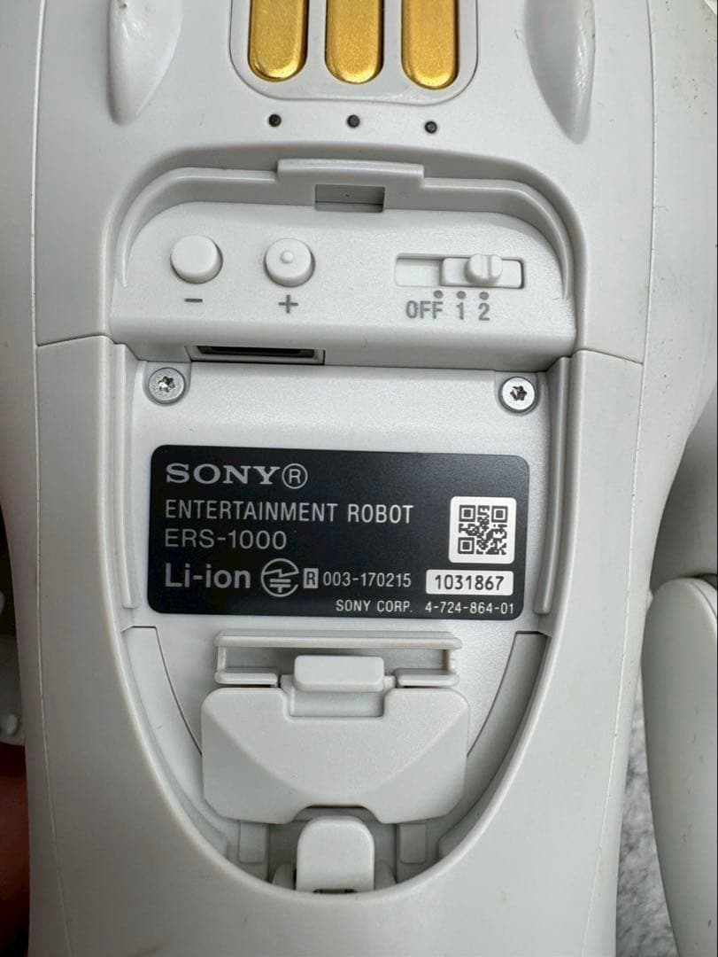 SONY AIBO ERS-1000 ロボット犬 充電ステーション付き　to01