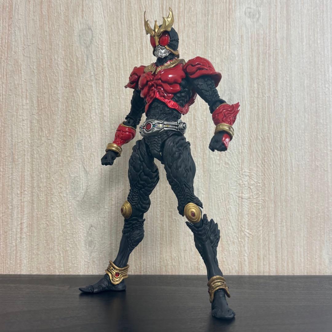 31.【ジャンク品】S.I.C. コロセウム 仮面ライダークウガ