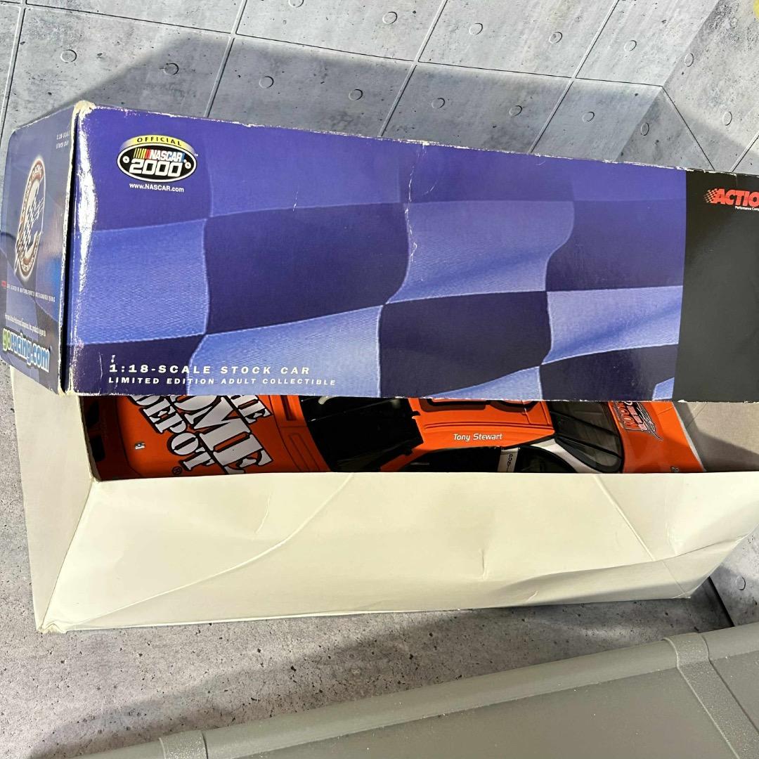 ぱ*ぱ様 1/18 ACTION Pontiac Grand Prix Nasc