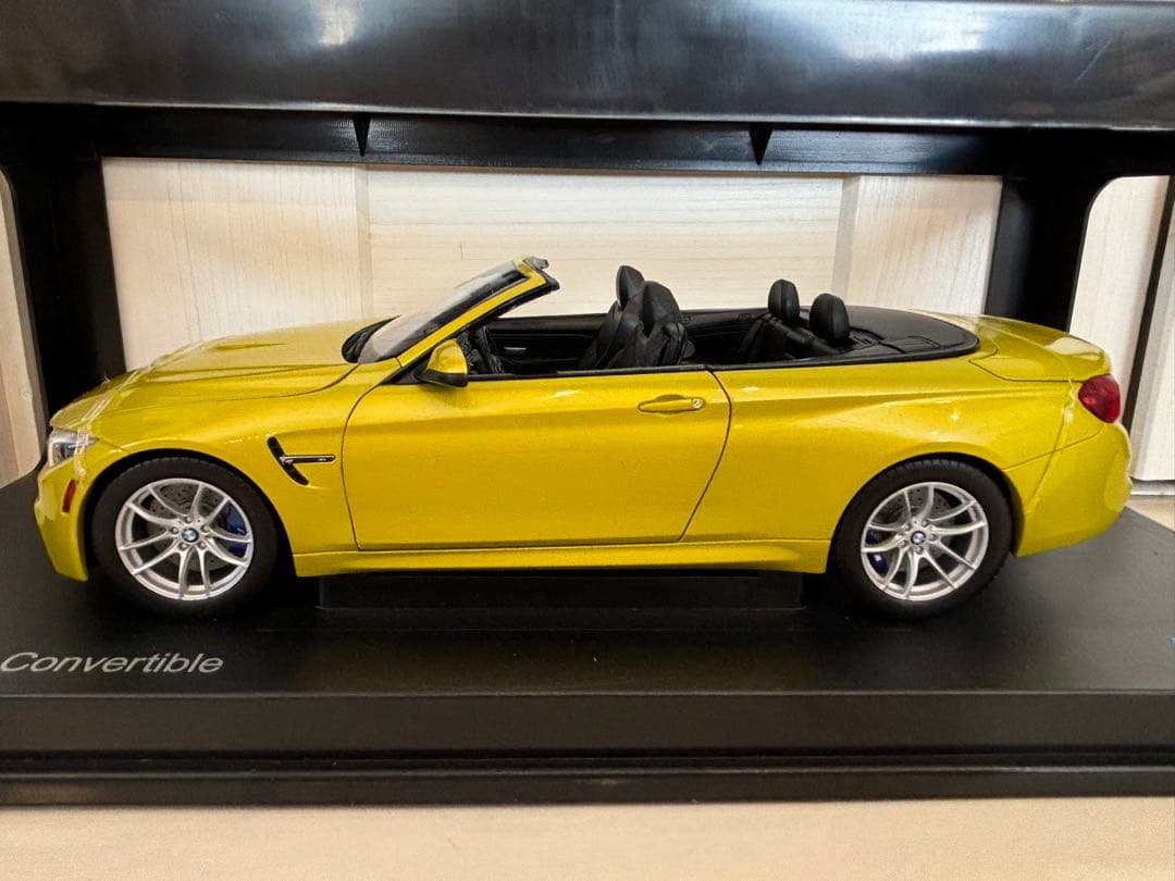 BMW M4 Cabriolet F33 ミニカー Paragonディーラー18