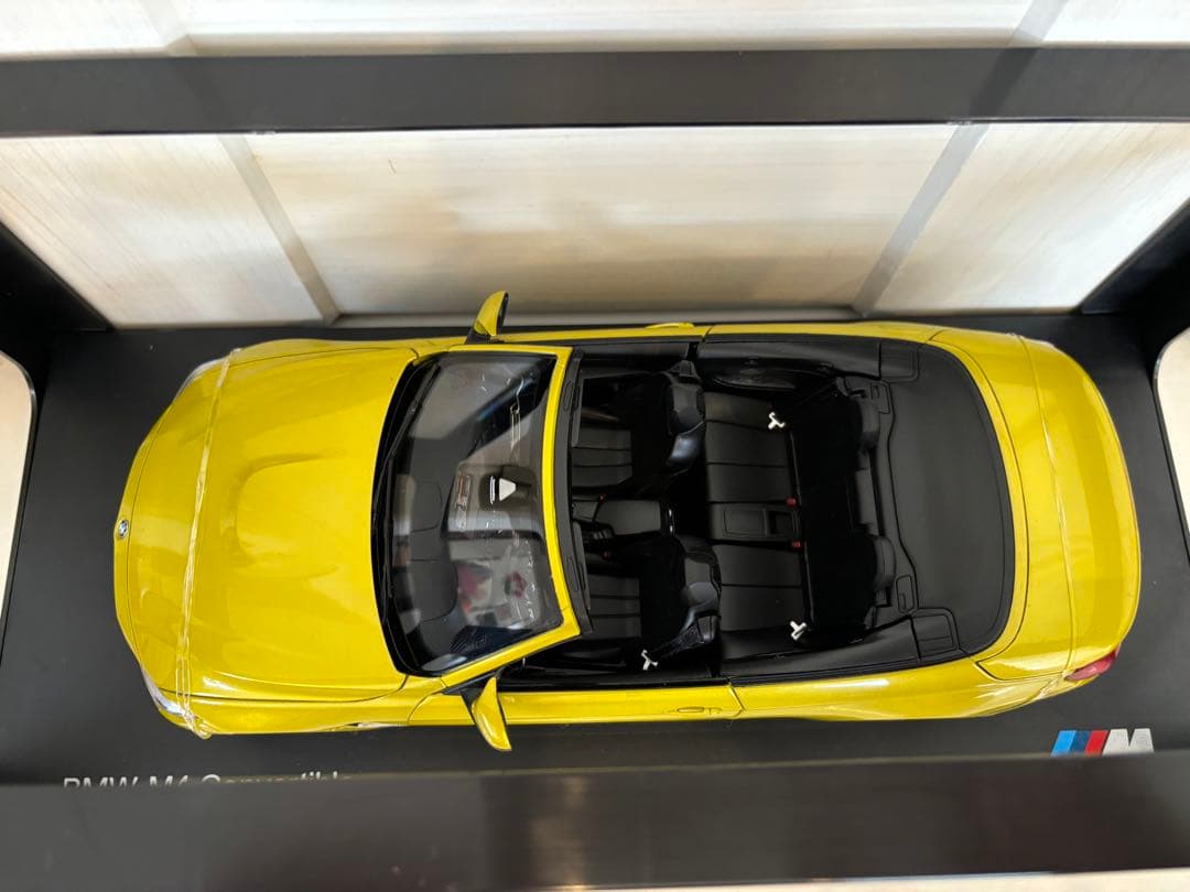 BMW M4 Cabriolet F33 ミニカー Paragonディーラー18