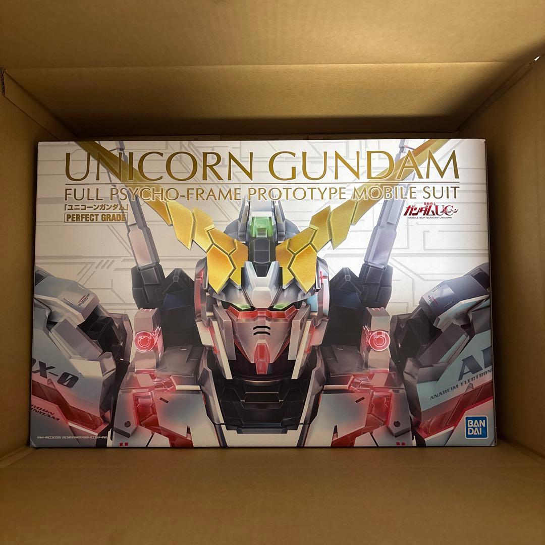 機動戦士ガンダムUC RX-0 ユニコーンガンダム 1/60