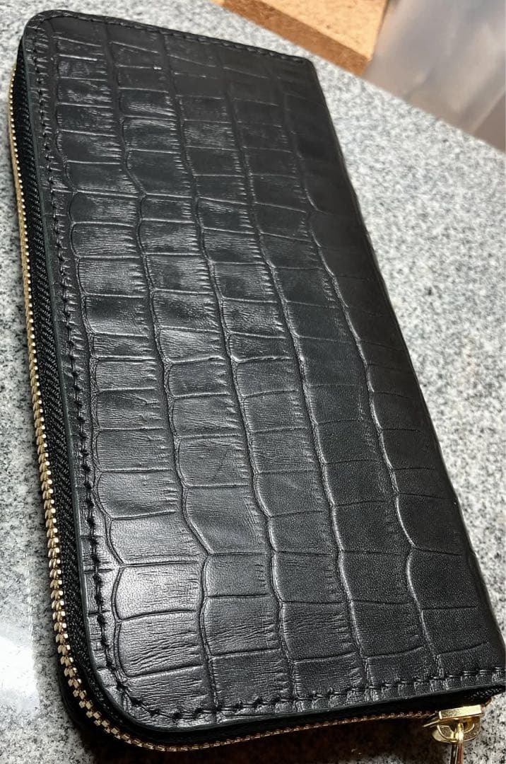 クロコ型押しラウンドファスナー