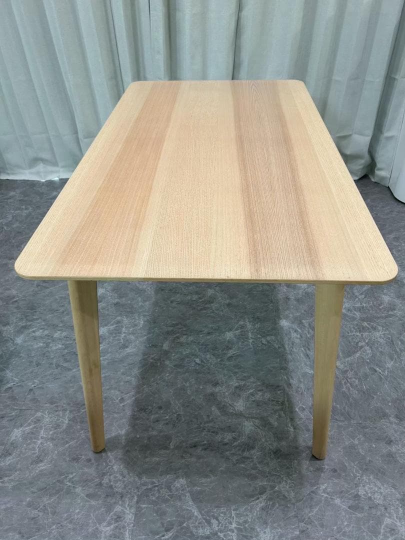 po°。⋆ 　IKEAダイニングテーブル