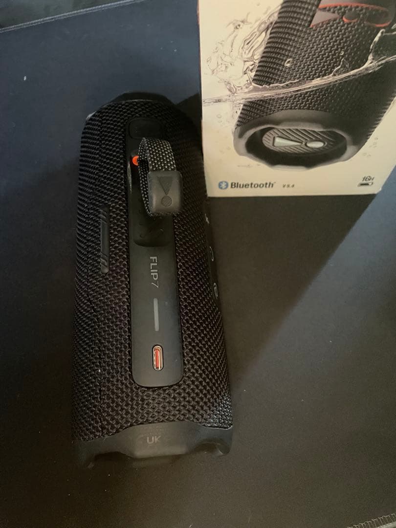 JBL FLIP7 付属品付き