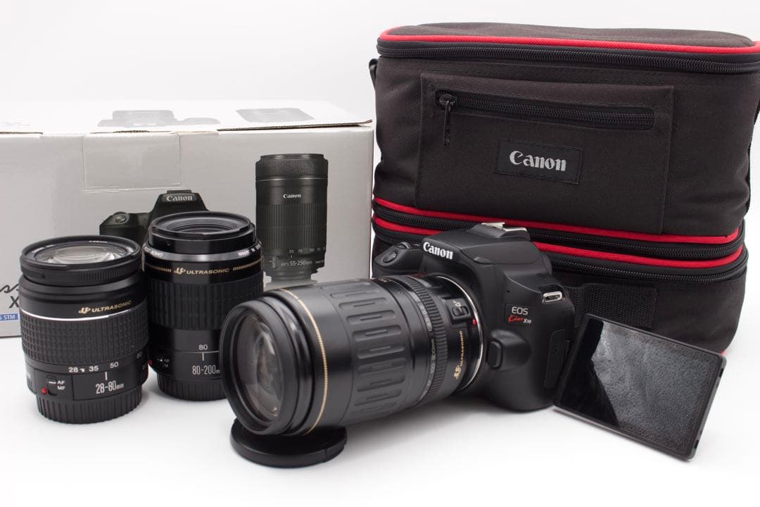 ゲリラセール！Canon EOS Kiss X10 トリプルレンズWi-Fi機能