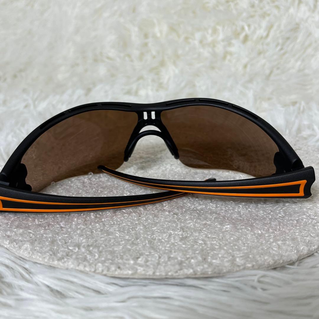 新品未使用　限定生産モデル　adidas ジャイアンツ　コラボ　サングラス