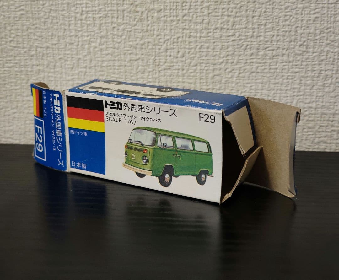 TOMICA　トミカ　フォルクスワーゲン　マイクロバス　緑色　箱付き