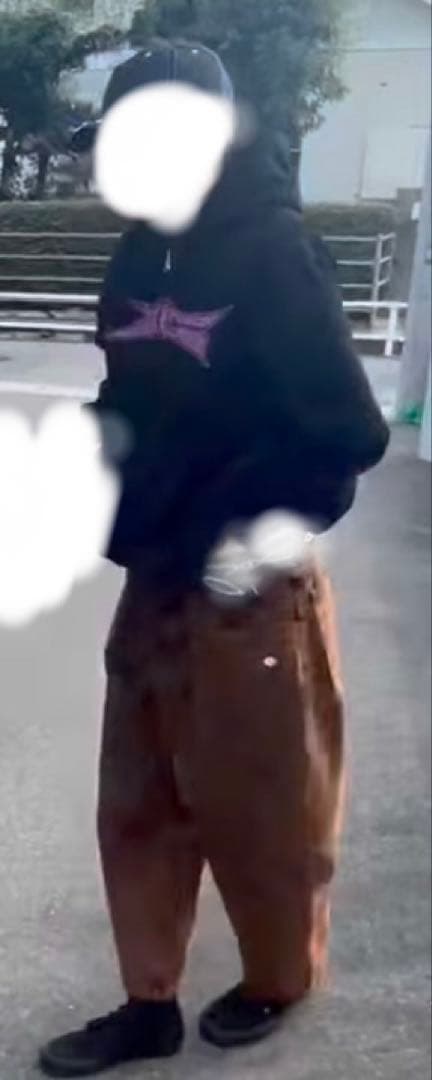 carpet company スタッズパーカー　M