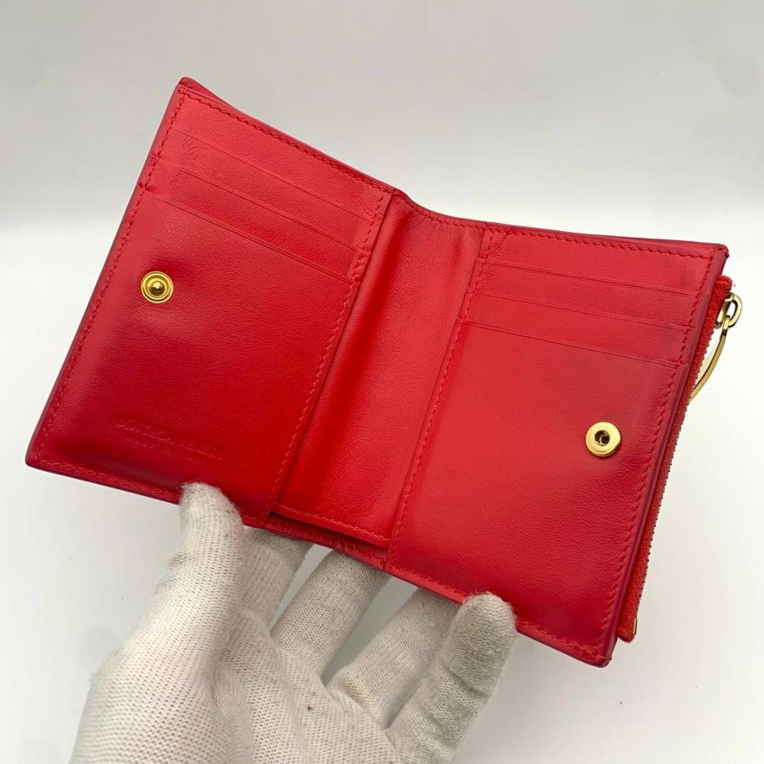 ボッテガヴェネタ 財布 パデッド カセット マキシ イントレチャート IC搭載