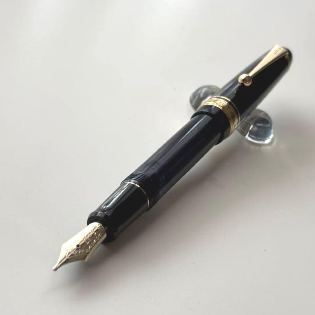 PILOT パイロット カスタム823 透明ブラック S (シグネチャー)