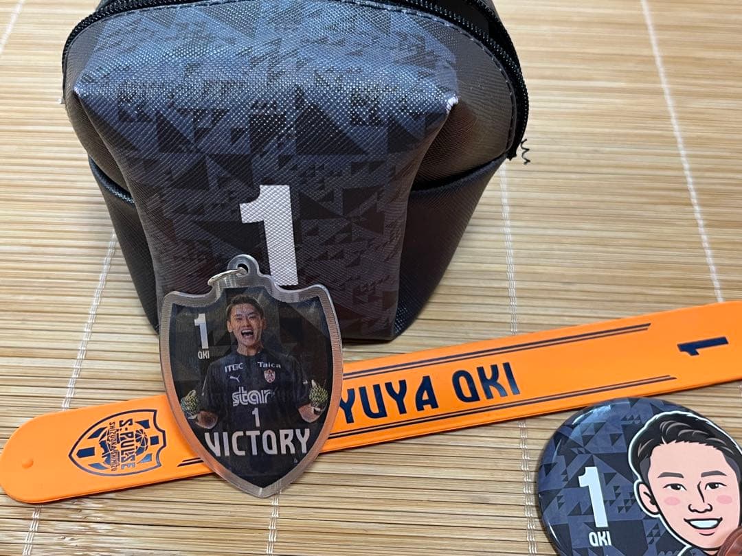 エスパルス　沖悠哉　応援グッズ　1番　ガチャ　シークレット　サイン