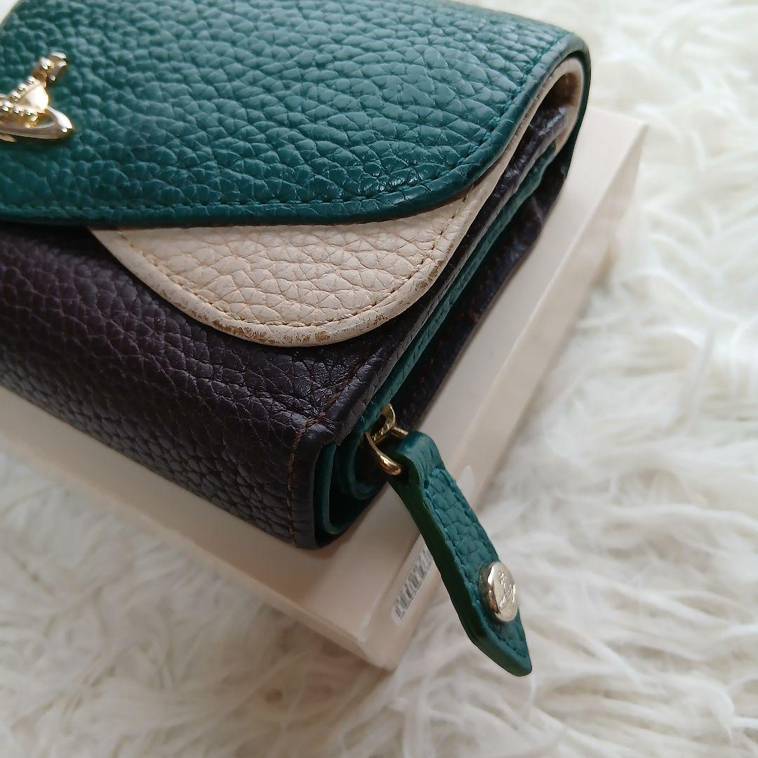 【Vivienne Westwood】希少カラー　ダブルフラップオーブロゴ折財布