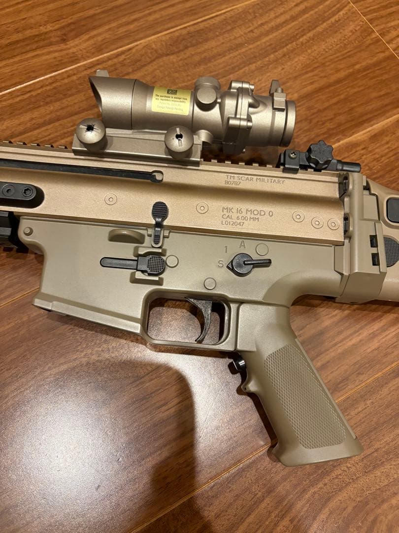 ボーイズ　スカーLタンカラ　グリップ&サイト&マガジン2つ　値下げ交渉可