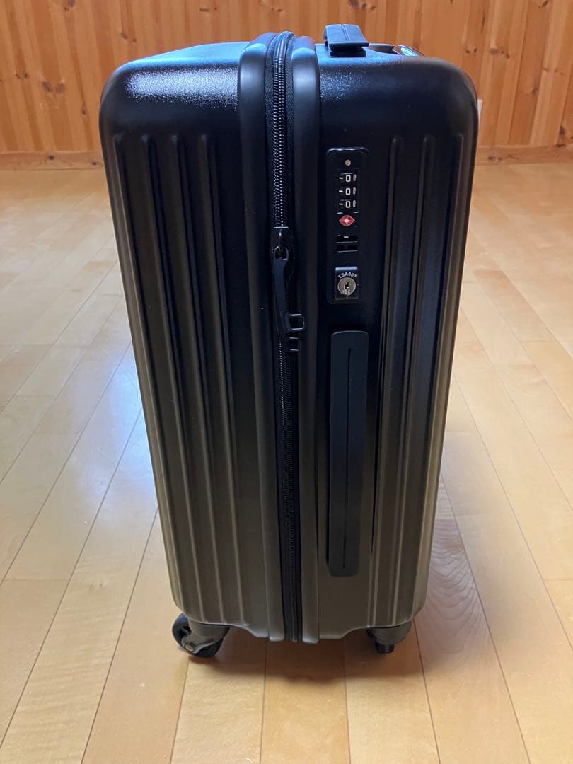 新品未使用　メルセデスベンツ130周年記念キャリーケース