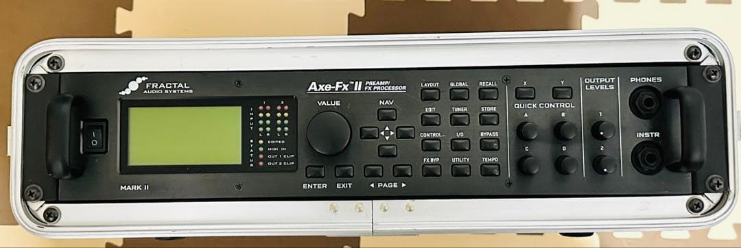 ギター Fractal Audio Systems Axe-Fx II MFC-101