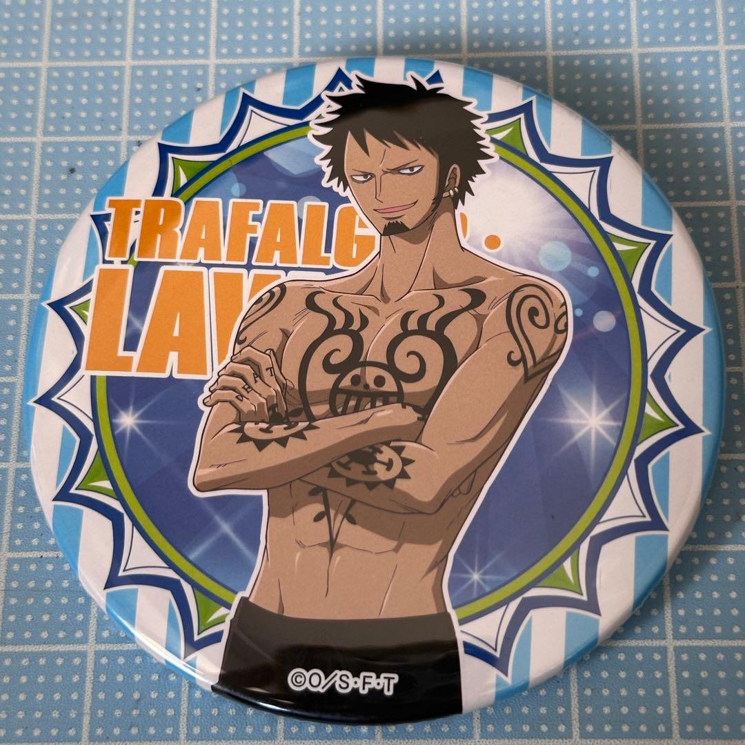 ONEPIECEワンピース　ハワイアンズ　缶バッジ　希少　ロー　水着　ウォーター