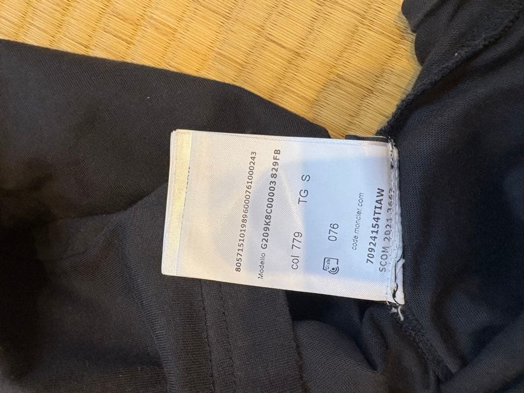 MONCLER HYKE Tシャツ