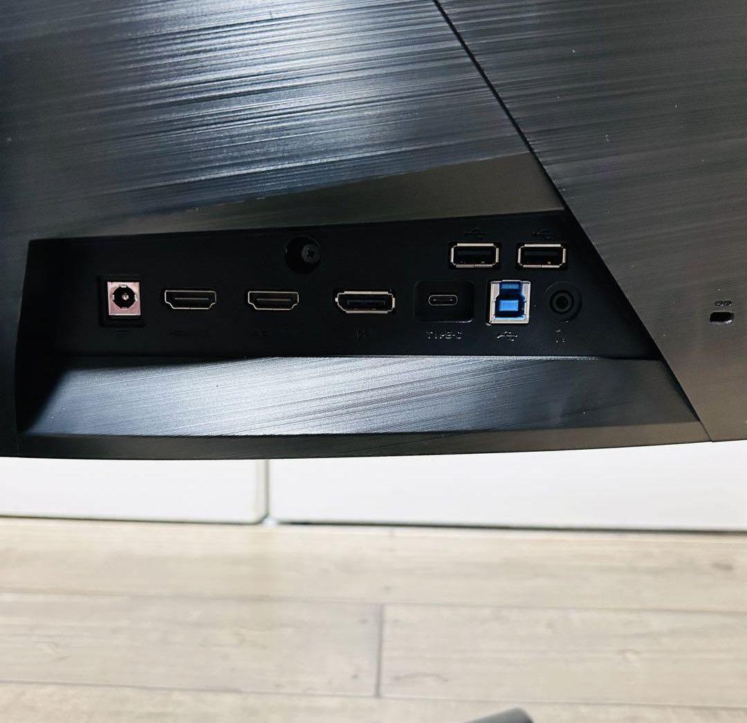 【美品】msi 湾曲 モニター 31.5インチ Optix MAG321CURV