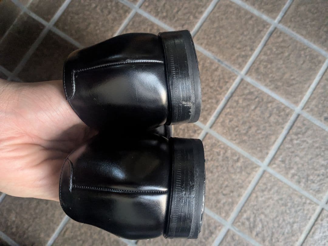 calmantholgy カルマンソロジー Tストラップ UK9