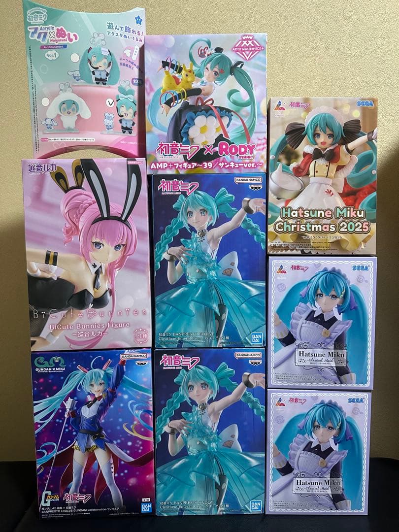 初音ミク フィギュア＋その他　9個　まとめ売り　美少女　アクぬい　巡音ルカ
