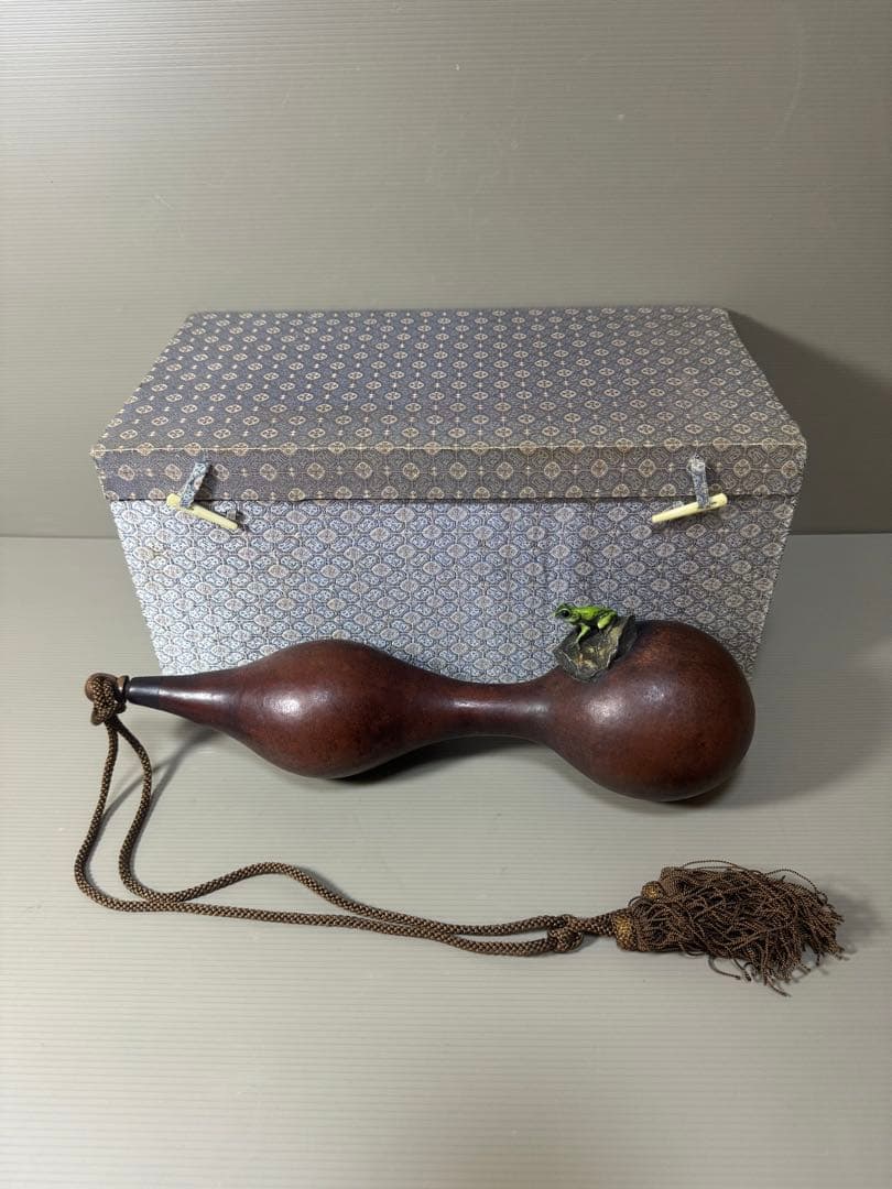 2134  時代提げ物　古瓢箪　徳利　カエル　時代物