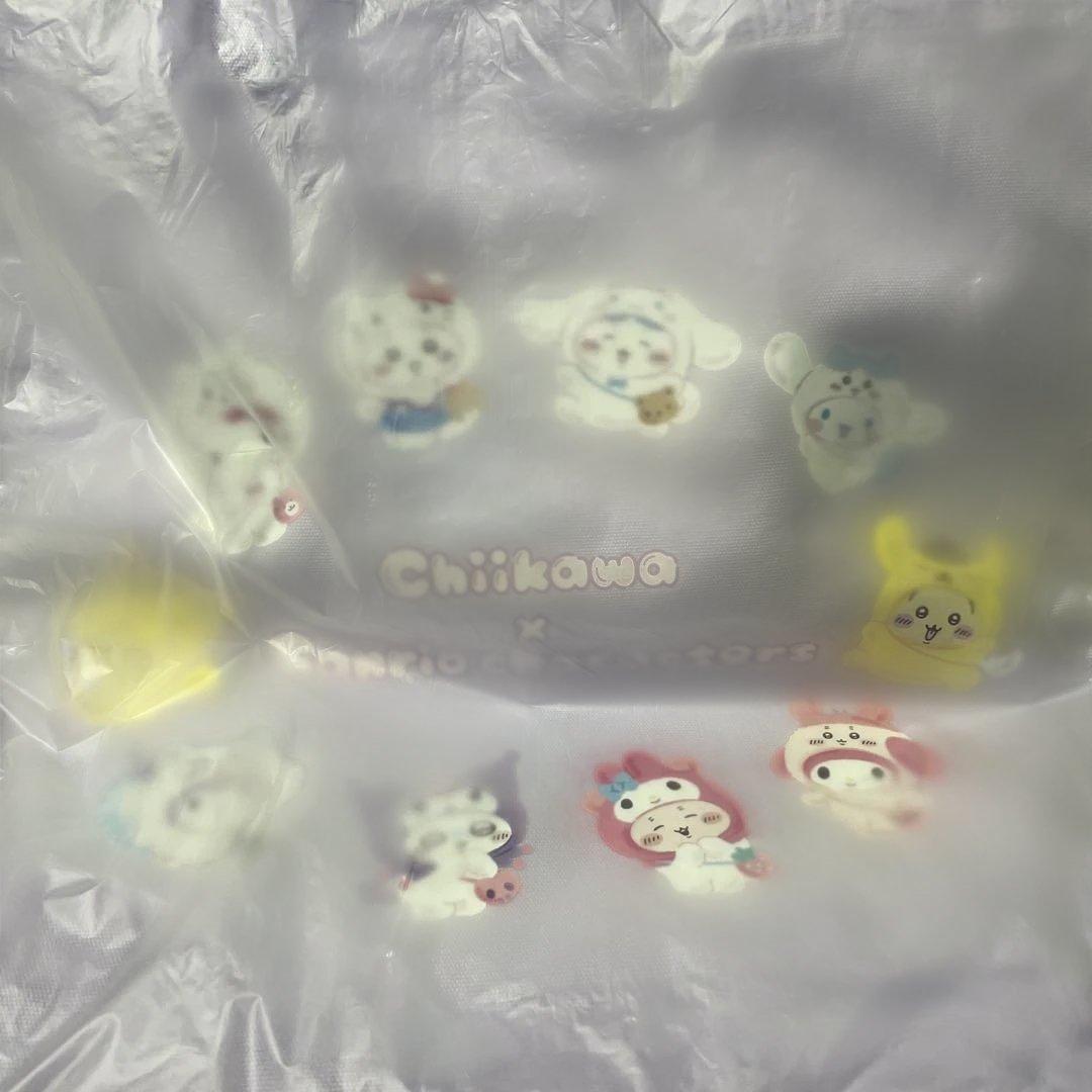 ちいかわ　サンリオ　ヘアクリップ　マスコットチャーム　トートバック