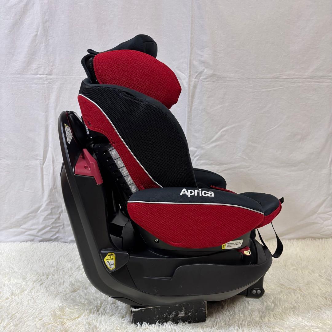 【美品】アップリカ チャイルドシート フラディアグロウDX シックブラック